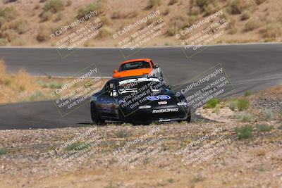 media/Jun-01-2025-CalClub SCCA (Sun) [[eae223c5dd]]/Group 5/Qualifying/